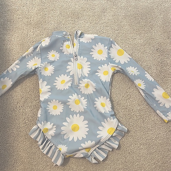 Marie Nicole Ruffle Rashguard - Picture 2 of 3